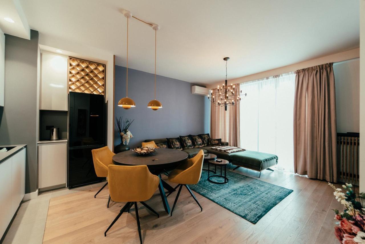 Waterfront Luxury Suites Belgrado Exterior foto